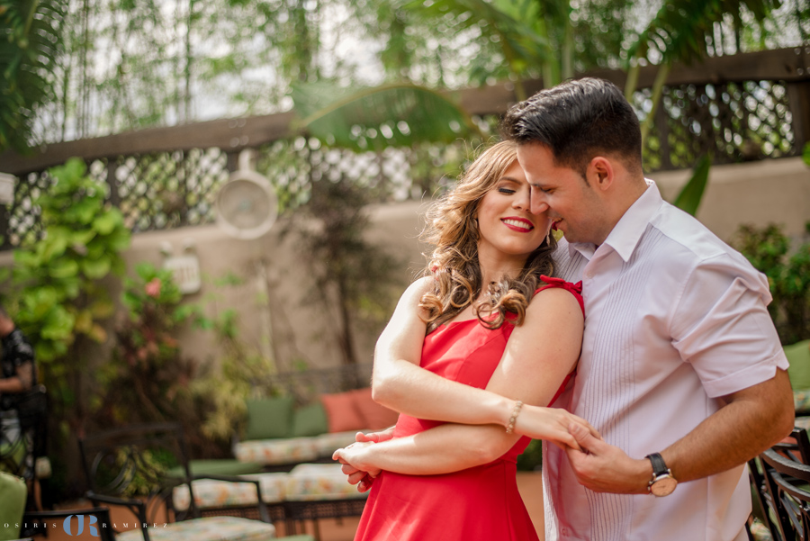 calle ocho engagement shoot