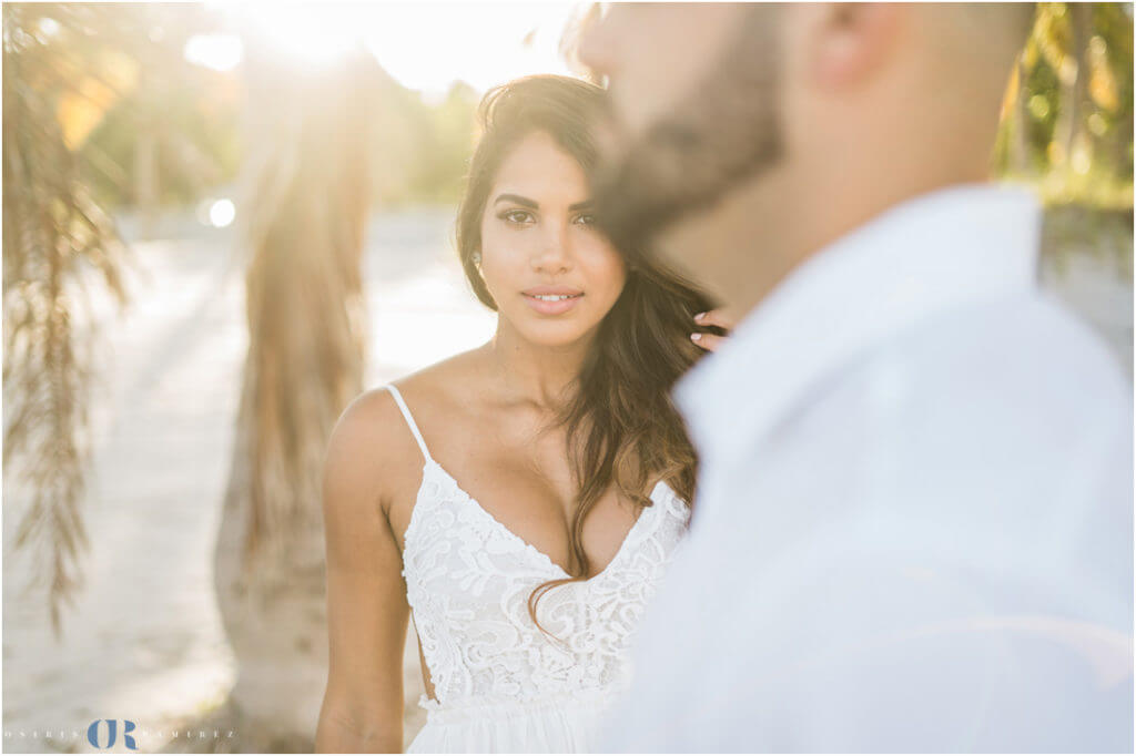 key biscayne crandon park engagement photos